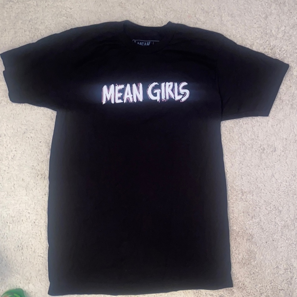 5/$20 mean girls graphic shirt